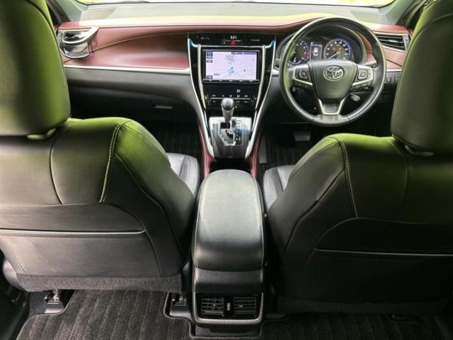 ハリアー プレミアム　保証書／純正　９インチ　ＳＤナビ／車線逸脱防止支援システム／シート　ハーフレザー／電動バックドア／ヘッドランプ　ＬＥＤ／ＥＴＣ／ＥＢＤ付ＡＢＳ／横滑り防止装置／アイドリングストップ／フルセグＴＶ（39枚目）