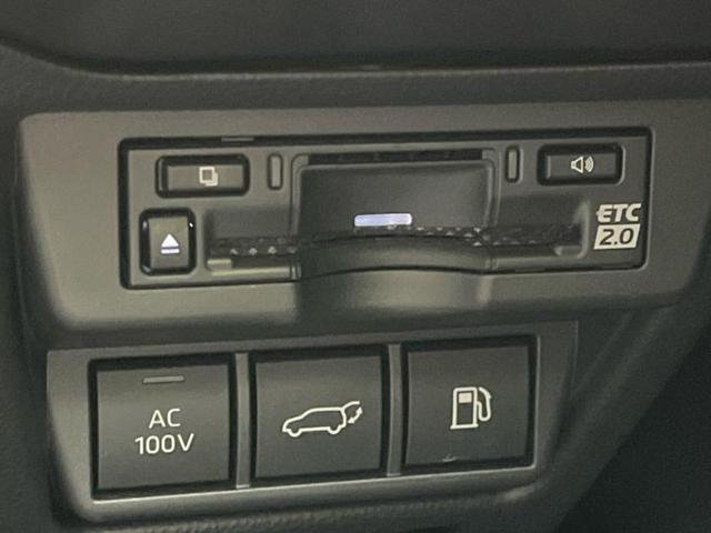 プリウス ４ＷＤ　Ｚ　新品タイヤ／ガラスルーフ／保証書／純正　１１．６インチ　ＳＤナビ／デジタルインナーミラー／衝突安全装置／エアーシート　前席／全方位モニター／車線逸脱防止支援システム／シート　合皮　衝突被害軽減システム（28枚目）