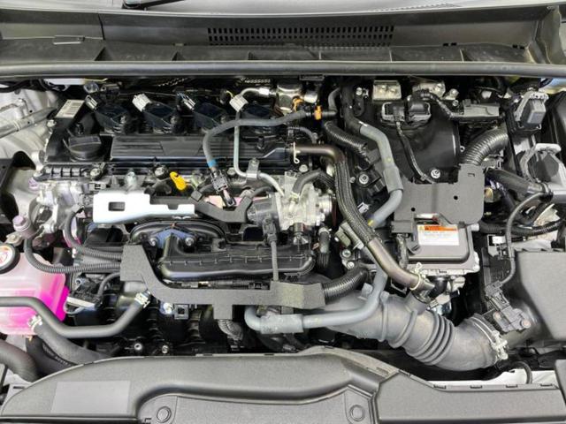 プリウス ４ＷＤ　Ｚ　新品タイヤ／ガラスルーフ／保証書／純正　１１．６インチ　ＳＤナビ／デジタルインナーミラー／衝突安全装置／エアーシート　前席／全方位モニター／車線逸脱防止支援システム／シート　合皮　衝突被害軽減システム（50枚目）