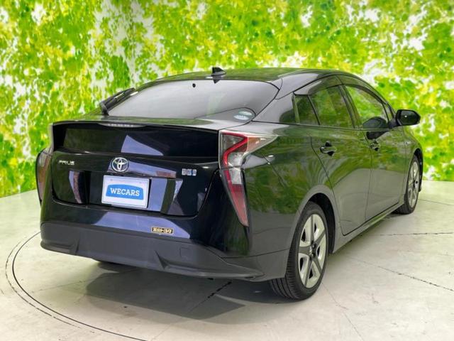 プリウス Ｓツーリングセレクション　新品タイヤ／保証書／純正　９インチ　ＳＤナビ／シートヒーター／シート　合皮／ヘッドランプ　ＬＥＤ／ＥＴＣ／ＥＢＤ付ＡＢＳ／横滑り防止装置／アイドリングストップ／地上波デジタルチューナー　記録簿（3枚目）