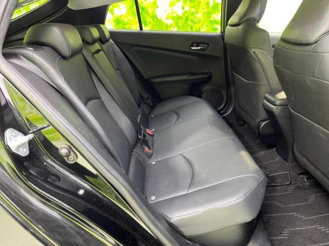 プリウス Ｓツーリングセレクション　新品タイヤ／保証書／純正　９インチ　ＳＤナビ／シートヒーター／シート　合皮／ヘッドランプ　ＬＥＤ／ＥＴＣ／ＥＢＤ付ＡＢＳ／横滑り防止装置／アイドリングストップ／地上波デジタルチューナー　記録簿（5枚目）