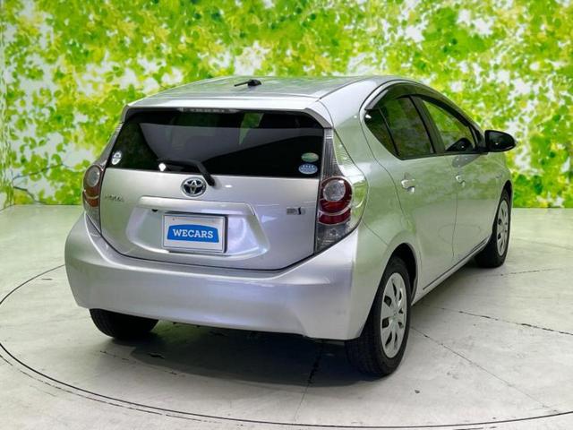 アクア Ｓ　新品タイヤ／保証書／純正　ＳＤナビ／ドライブレコーダー　社外／ヘッドランプ　ＬＥＤ／Ｂｌｕｅｔｏｏｔｈ接続／ＥＢＤ付ＡＢＳ／横滑り防止装置／アイドリングストップ／バックモニター／フルセグＴＶ　ドラレコ（3枚目）