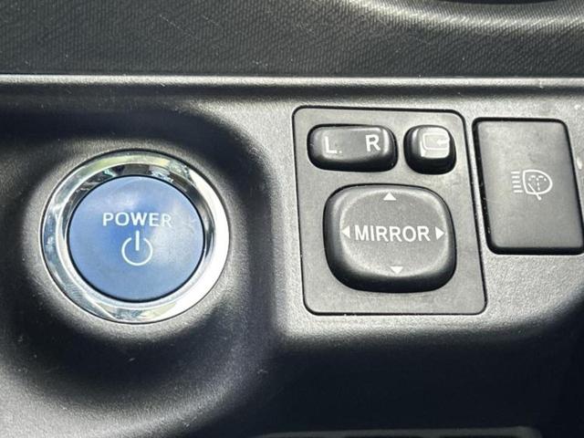 アクア Ｓ　新品タイヤ／保証書／純正　ＳＤナビ／ドライブレコーダー　社外／ヘッドランプ　ＬＥＤ／Ｂｌｕｅｔｏｏｔｈ接続／ＥＢＤ付ＡＢＳ／横滑り防止装置／アイドリングストップ／バックモニター／フルセグＴＶ　ドラレコ（13枚目）