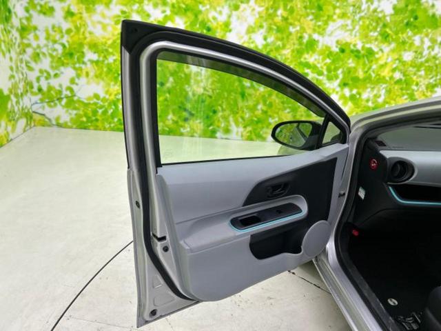 アクア Ｓ　新品タイヤ／保証書／純正　ＳＤナビ／ドライブレコーダー　社外／ヘッドランプ　ＬＥＤ／Ｂｌｕｅｔｏｏｔｈ接続／ＥＢＤ付ＡＢＳ／横滑り防止装置／アイドリングストップ／バックモニター／フルセグＴＶ　ドラレコ（21枚目）