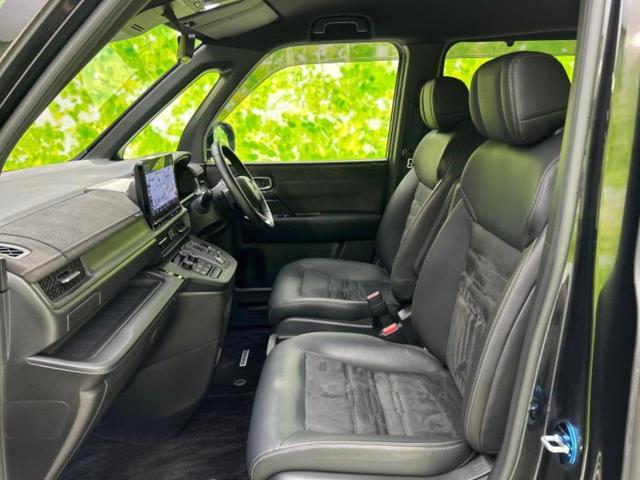 ステップワゴン ｅＨＥＶスパーダプレミアムライン　新品タイヤ／保証書／純正　１１インチ　ナビ／フリップダウンモニター　純正　１５．６インチ／ホンダセンシング／両側電動スライドドア／シートヒーター　全席／マルチビューカメラシステム　衝突被害軽減システム（8枚目）