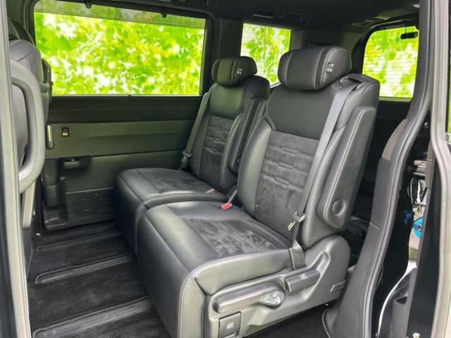 ステップワゴン ｅＨＥＶスパーダプレミアムライン　新品タイヤ／保証書／純正　１１インチ　ナビ／フリップダウンモニター　純正　１５．６インチ／ホンダセンシング／両側電動スライドドア／シートヒーター　全席／マルチビューカメラシステム　衝突被害軽減システム（19枚目）