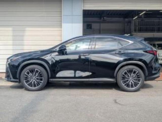 ＮＸ ＮＸ３５０ｈバージョンＬ　保証書／純正　ＳＤナビ／デジタルインナーミラー／衝突安全装置／シートヒーター／車線逸脱防止支援システム／シート　合皮／電動バックドア／ヘッドランプ　ＬＥＤ／ＥＴＣ／ＥＢＤ付ＡＢＳ／横滑り防止装置（2枚目）
