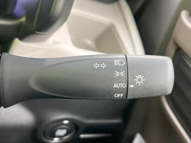 スペーシア ハイブリッドG 保証書/横滑り防止装置/アイドリングストップ/禁煙車/パワーウインドウ/キーレススタートシステム/オートエアコン/パワーステアリング/オートライト/取扱説明書/アクセサリーソケット(14枚目)