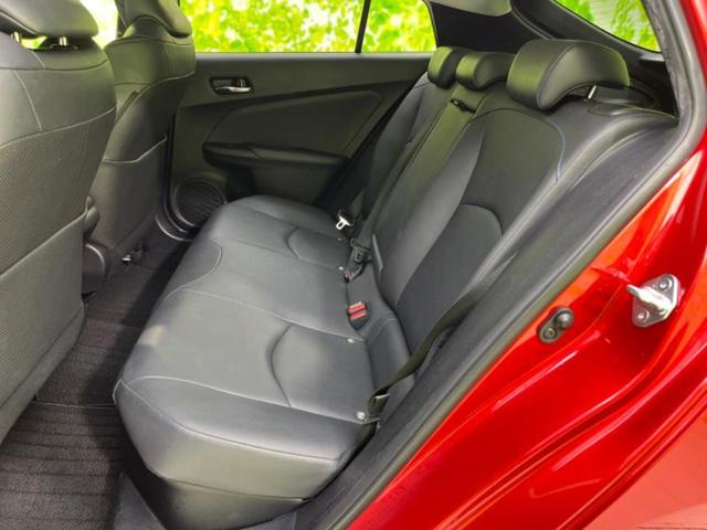 プリウス Ａツーリングセレクション　新品タイヤ／保証書／純正　９インチ　ＳＤナビ／衝突安全装置／シートヒーター　前席／車線逸脱防止支援システム／シート　合皮／パーキングアシスト　自動操舵／ドライブレコーダー　純正　衝突被害軽減システム（7枚目）