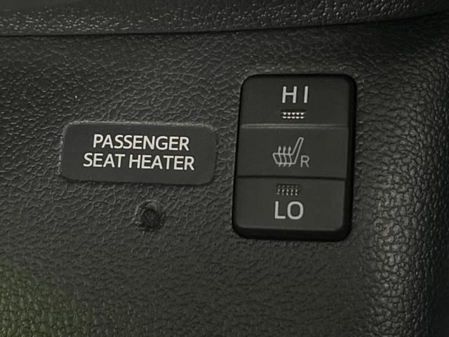 プリウス Ａツーリングセレクション　新品タイヤ／保証書／純正　９インチ　ＳＤナビ／衝突安全装置／シートヒーター　前席／車線逸脱防止支援システム／シート　合皮／パーキングアシスト　自動操舵／ドライブレコーダー　純正　衝突被害軽減システム（18枚目）