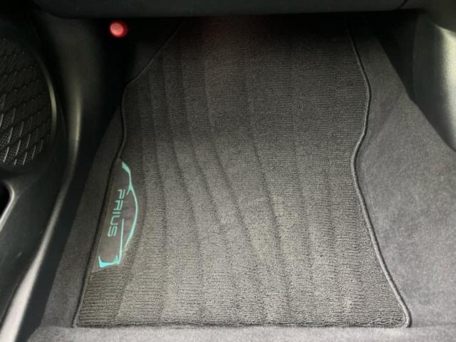 プリウス Ａツーリングセレクション　新品タイヤ／保証書／純正　９インチ　ＳＤナビ／衝突安全装置／シートヒーター　前席／車線逸脱防止支援システム／シート　合皮／パーキングアシスト　自動操舵／ドライブレコーダー　純正　衝突被害軽減システム（32枚目）