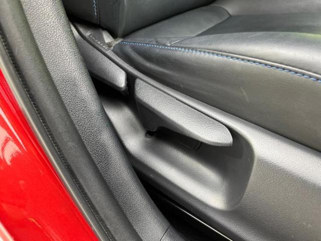 プリウス Ａツーリングセレクション　新品タイヤ／保証書／純正　９インチ　ＳＤナビ／衝突安全装置／シートヒーター　前席／車線逸脱防止支援システム／シート　合皮／パーキングアシスト　自動操舵／ドライブレコーダー　純正　衝突被害軽減システム（34枚目）