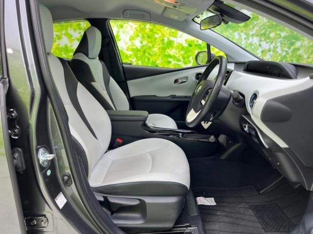 プリウス Ｓツーリングセレクション　純正エアロ／保証書／純正　９インチ　ＳＤナビ／シートヒーター／ヘッドランプ　ＬＥＤ／ＥＴＣ／ＥＢＤ付ＡＢＳ／横滑り防止装置／アイドリングストップ／フルセグＴＶ／エアバッグ　運転席　フルエアロ（4枚目）