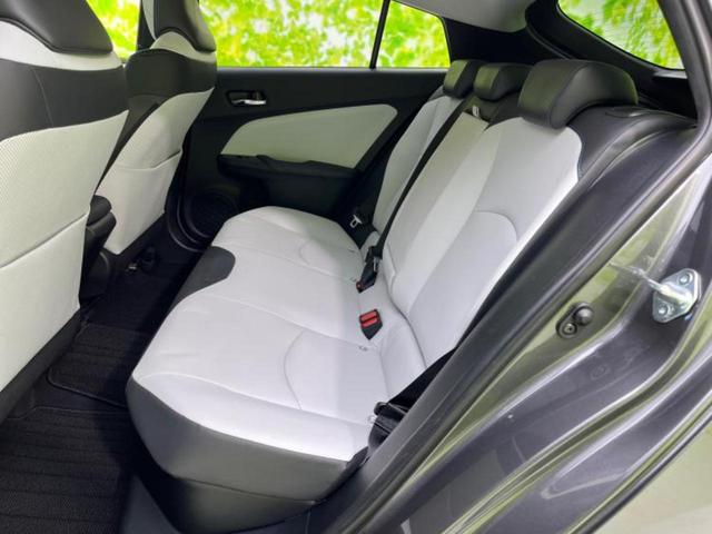 プリウス Ｓツーリングセレクション　純正エアロ／保証書／純正　９インチ　ＳＤナビ／シートヒーター／ヘッドランプ　ＬＥＤ／ＥＴＣ／ＥＢＤ付ＡＢＳ／横滑り防止装置／アイドリングストップ／フルセグＴＶ／エアバッグ　運転席　フルエアロ（7枚目）