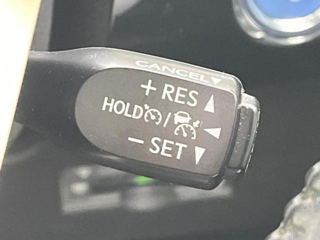 プリウス Ｓツーリングセレクション　純正エアロ／保証書／純正　９インチ　ＳＤナビ／シートヒーター／ヘッドランプ　ＬＥＤ／ＥＴＣ／ＥＢＤ付ＡＢＳ／横滑り防止装置／アイドリングストップ／フルセグＴＶ／エアバッグ　運転席　フルエアロ（13枚目）