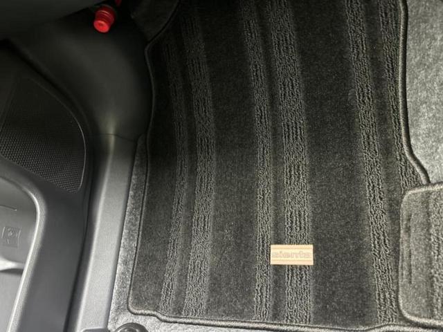 シエンタ ハイブリッドＺ　保証書／ディスプレイオーディオ＋ナビ１０インチ／衝突安全装置／両側電動スライドドア／車線逸脱防止支援システム／ヘッドランプ　ＬＥＤ／ＥＴＣ／ＥＢＤ付ＡＢＳ／横滑り防止装置　衝突被害軽減システム（34枚目）