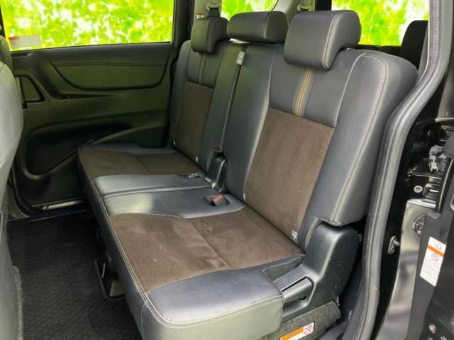 シエンタ ハイブリッドＧクエロ　新品タイヤ／保証書／純正　ＳＤナビ／フリップダウンモニター／衝突安全装置／両側電動スライドドア／車線逸脱防止支援システム／シート　合皮／ヘッドランプ　ＬＥＤ／ＥＴＣ／ＥＢＤ付ＡＢＳ／横滑り防止装置（8枚目）