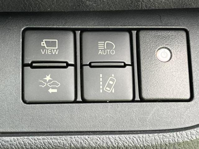 シエンタ ハイブリッドＧクエロ　新品タイヤ／保証書／純正　ＳＤナビ／フリップダウンモニター／衝突安全装置／両側電動スライドドア／車線逸脱防止支援システム／シート　合皮／ヘッドランプ　ＬＥＤ／ＥＴＣ／ＥＢＤ付ＡＢＳ／横滑り防止装置（18枚目）