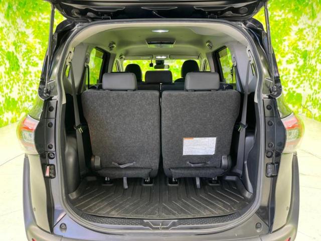 シエンタ ハイブリッドＧクエロ　新品タイヤ／保証書／純正　ＳＤナビ／フリップダウンモニター／衝突安全装置／両側電動スライドドア／車線逸脱防止支援システム／シート　合皮／ヘッドランプ　ＬＥＤ／ＥＴＣ／ＥＢＤ付ＡＢＳ／横滑り防止装置（19枚目）