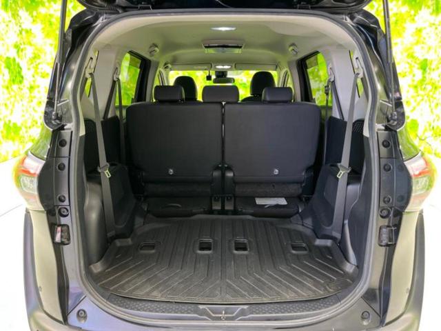 シエンタ ハイブリッドＧクエロ　新品タイヤ／保証書／純正　ＳＤナビ／フリップダウンモニター／衝突安全装置／両側電動スライドドア／車線逸脱防止支援システム／シート　合皮／ヘッドランプ　ＬＥＤ／ＥＴＣ／ＥＢＤ付ＡＢＳ／横滑り防止装置（20枚目）