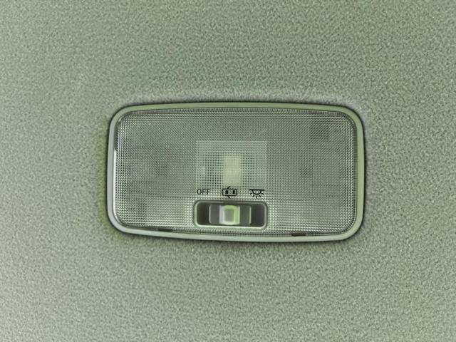 シエンタ ハイブリッドＧクエロ　新品タイヤ／保証書／純正　ＳＤナビ／フリップダウンモニター／衝突安全装置／両側電動スライドドア／車線逸脱防止支援システム／シート　合皮／ヘッドランプ　ＬＥＤ／ＥＴＣ／ＥＢＤ付ＡＢＳ／横滑り防止装置（41枚目）