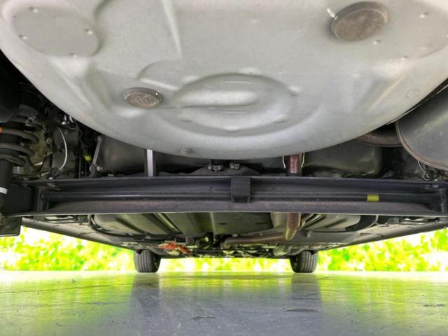 シエンタ ハイブリッドＧクエロ　新品タイヤ／保証書／純正　ＳＤナビ／フリップダウンモニター／衝突安全装置／両側電動スライドドア／車線逸脱防止支援システム／シート　合皮／ヘッドランプ　ＬＥＤ／ＥＴＣ／ＥＢＤ付ＡＢＳ／横滑り防止装置（47枚目）