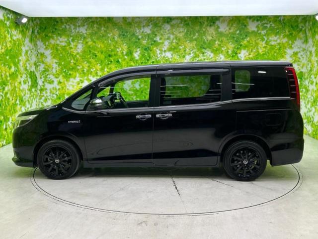 エスクァイア ハイブリッドGiブラックテーラード 保証書/純正 SDナビ/衝突安全装置/両側電動スライドドア/シートヒーター/車線逸脱防止支援システム/シート 合皮/ヘッドランプ LED/ETC/EBD付ABS/横滑り防止装置 衝突被害軽減システム(2枚目)