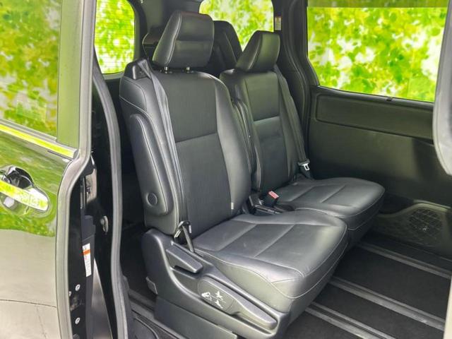 エスクァイア ハイブリッドGiブラックテーラード 保証書/純正 SDナビ/衝突安全装置/両側電動スライドドア/シートヒーター/車線逸脱防止支援システム/シート 合皮/ヘッドランプ LED/ETC/EBD付ABS/横滑り防止装置 衝突被害軽減システム(5枚目)