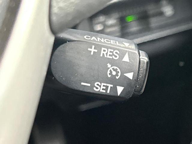 エスクァイア ハイブリッドGiブラックテーラード 保証書/純正 SDナビ/衝突安全装置/両側電動スライドドア/シートヒーター/車線逸脱防止支援システム/シート 合皮/ヘッドランプ LED/ETC/EBD付ABS/横滑り防止装置 衝突被害軽減システム(13枚目)