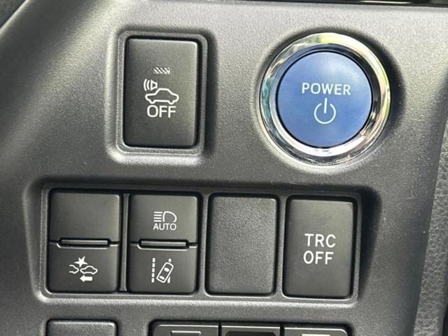 エスクァイア ハイブリッドGiブラックテーラード 保証書/純正 SDナビ/衝突安全装置/両側電動スライドドア/シートヒーター/車線逸脱防止支援システム/シート 合皮/ヘッドランプ LED/ETC/EBD付ABS/横滑り防止装置 衝突被害軽減システム(14枚目)