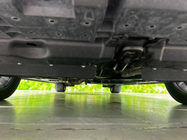 エスクァイア ハイブリッドGiブラックテーラード 保証書/純正 SDナビ/衝突安全装置/両側電動スライドドア/シートヒーター/車線逸脱防止支援システム/シート 合皮/ヘッドランプ LED/ETC/EBD付ABS/横滑り防止装置 衝突被害軽減システム(47枚目)