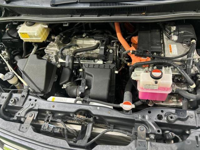 エスクァイア ハイブリッドGiブラックテーラード 保証書/純正 SDナビ/衝突安全装置/両側電動スライドドア/シートヒーター/車線逸脱防止支援システム/シート 合皮/ヘッドランプ LED/ETC/EBD付ABS/横滑り防止装置 衝突被害軽減システム(49枚目)