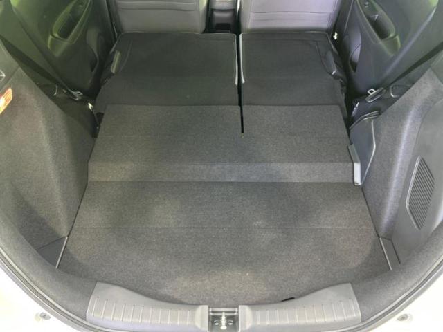 フィット eHEV RS 保証書/純正 8インチ ナビ/衝突安全装置/車線逸脱防止支援システム/ドライブレコーダー 前後/ヘッドランプ LED/USBジャック/Bluetooth接続/ETC/EBD付ABS/横滑り防止装置(24枚目)