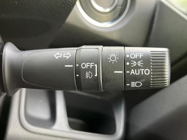 N-BOXカスタム L・ターボ 新品タイヤ/保証書/純正 8インチ SDナビ/衝突安全装置/両側電動スライドドア/シートヒーター 前席/車線逸脱防止支援システム/シート ハーフレザー/ドライブレコーダー 純正 衝突被害軽減システム(28枚目)