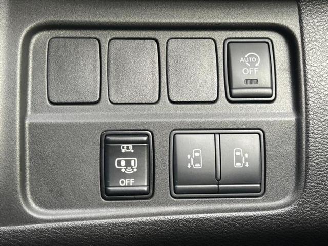 セレナ ハイウェイスターＶセレクション２　新品タイヤ／保証書／純正　９インチ　メモリーナビ／フリップダウンモニター　純正　１１インチ／エマージェンシーブレーキ／両側電動スライドドア／アラウンドビューモニター／車線逸脱防止支援システム　ドラレコ（11枚目）