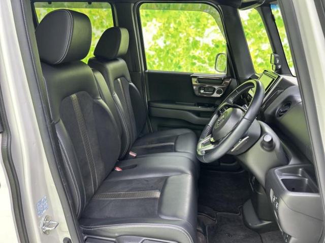 N-BOXカスタム G・Lターボホンダセンシング 新品タイヤ/保証書/社外 SDナビ/衝突安全装置/両側電動スライドドア/車線逸脱防止支援システム/シート ハーフレザー/ヘッドランプ LED/USBジャック/Bluetooth接続/ETC DVD再生(4枚目)