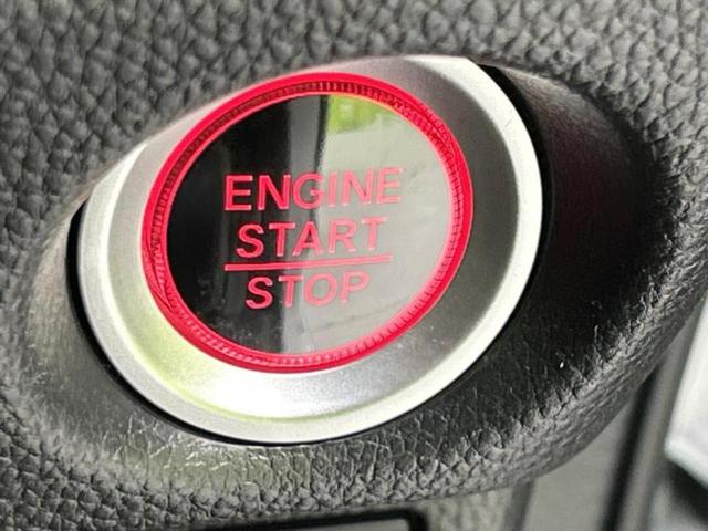 N-BOXカスタム G・Lターボホンダセンシング 新品タイヤ/保証書/社外 SDナビ/衝突安全装置/両側電動スライドドア/車線逸脱防止支援システム/シート ハーフレザー/ヘッドランプ LED/USBジャック/Bluetooth接続/ETC DVD再生(20枚目)