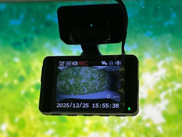 Ｎ－ＢＯＸカスタム Ｇ・Ｌパッケージ　保証書／社外　ＳＤナビ／電動スライドドア／ドライブレコーダー　社外／ヘッドランプ　ＨＩＤ／Ｂｌｕｅｔｏｏｔｈ接続／ＥＴＣ／ＥＢＤ付ＡＢＳ／横滑り防止装置／アイドリングストップ／バックモニター　ドラレコ（14枚目）