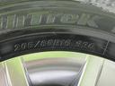 WECARSの展示場では実際に見て、触ってお車をお選びいただけます!知識の豊富な営業スタッフが様々なカーライフをご提案いたします!
