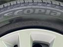 WECARSの展示場では実際に見て、触ってお車をお選びいただけます!知識の豊富な営業スタッフが様々なカーライフをご提案いたします!