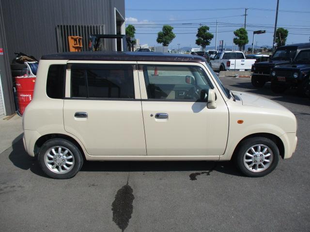 アルトラパン Ｇ　エディション　特別仕様車Ｇ－ｅｄｉｔｉｏｎ　地区限定車２トーンルーフ（10枚目）