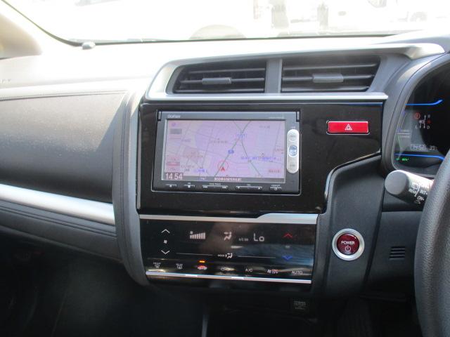 フィットハイブリッド Ｆパッケージ　ワンオーナー．純正ナビ．バックカメラ．スマートキー．ＥＴＣ．ＬＥＤヘッドライト（23枚目）