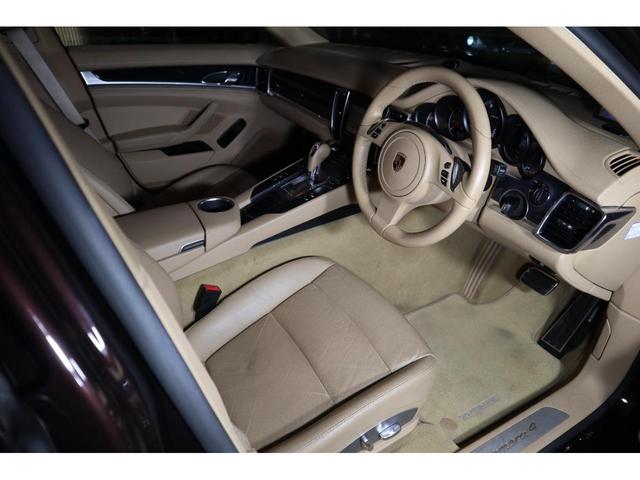 パナメーラ ４　ＰＣ記録簿３ページ　Ｖ６右Ｈ　スポーツクロノ　ルクソールベージュ　ボーズサウンド　レッドキャリパー　１９ＡＷ　ＡＴ内部センサー交換済み　サーモハウジング交換済　　天張り新品　マホガニーメタリック　下取（4枚目）