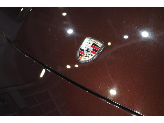 パナメーラ ４　ＰＣ記録簿３ページ　Ｖ６右Ｈ　スポーツクロノ　ルクソールベージュ　ボーズサウンド　レッドキャリパー　１９ＡＷ　ＡＴ内部センサー交換済み　サーモハウジング交換済　　天張り新品　マホガニーメタリック　下取（15枚目）