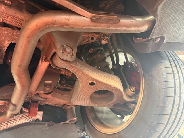 パナメーラ ４　ＰＣ記録簿３ページ　Ｖ６右Ｈ　スポーツクロノ　ルクソールベージュ　ボーズサウンド　レッドキャリパー　１９ＡＷ　ＡＴ内部センサー交換済み　サーモハウジング交換済　　天張り新品　マホガニーメタリック　下取（65枚目）