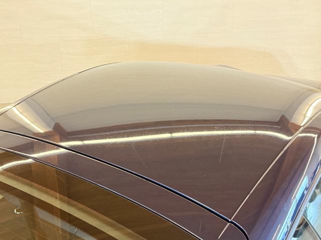 ケイマン ＧＴ４　右Ｈ　禁煙車　ポルシェ保証２０２７年４月　クラブスポーツＰＫＧ　スポーツクロノＰＫＧ　スポーツエグゾースト　ＰＣ記録簿　専用カーボンバケットシート　アルカンターラルーフライナー　ダークブルーメタリック（35枚目）