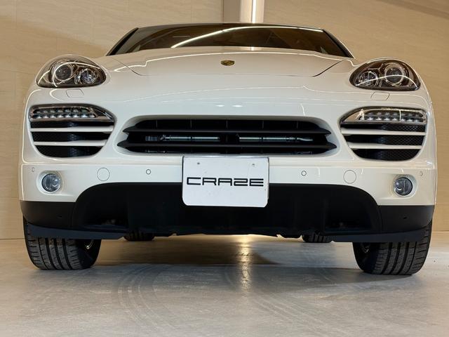 カイエン ベースグレード　１オーナー禁煙車　右ハンドル　オリジナルコンデション　サンドホワイト（19枚目）