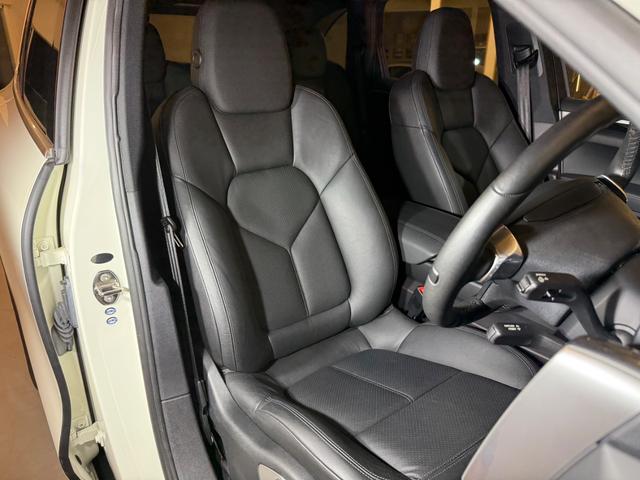 カイエン ベースグレード　１オーナー禁煙車　右ハンドル　オリジナルコンデション　サンドホワイト（31枚目）