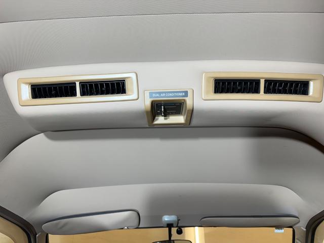 ライトエースワゴン ＧＸＬ　１オーナー　５万キロ　初年度昭和６３年１２月登録車　対面８人乗り　エアコン　足周り錆無し（29枚目）