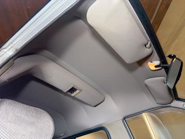 ライトエースワゴン ＧＸＬ　１オーナー　５万キロ　初年度昭和６３年１２月登録車　対面８人乗り　エアコン　足周り錆無し（49枚目）